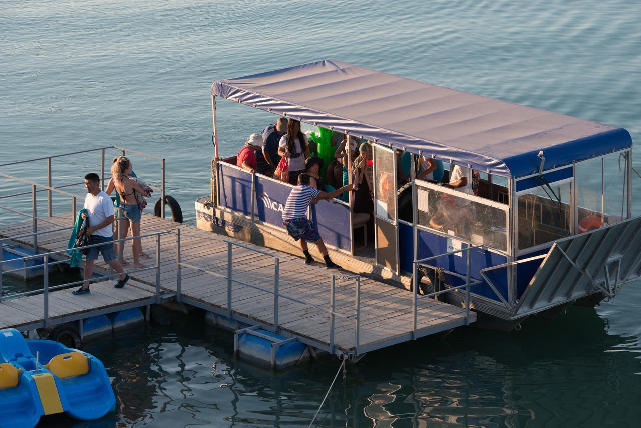 Aquamarine Resort Akshi Εξωτερικό φωτογραφία